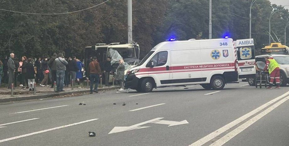 дтп киев, воздухофлотский дтп, воздухофлотский авария, воздухофлотский проспект