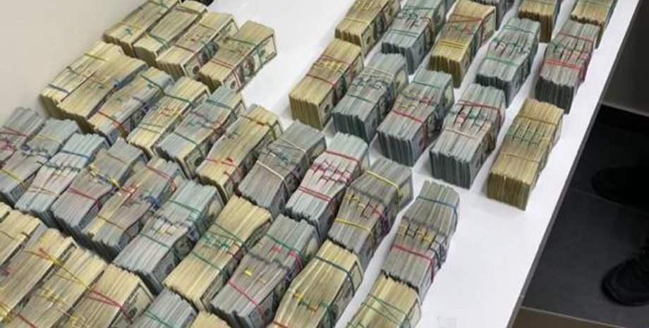 злодії в законі, общак, гроші, поліція