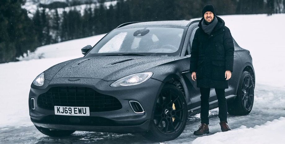 Феттель в рекламе Aston Martin DBX, Себастьян Феттель, Aston Martin DBX