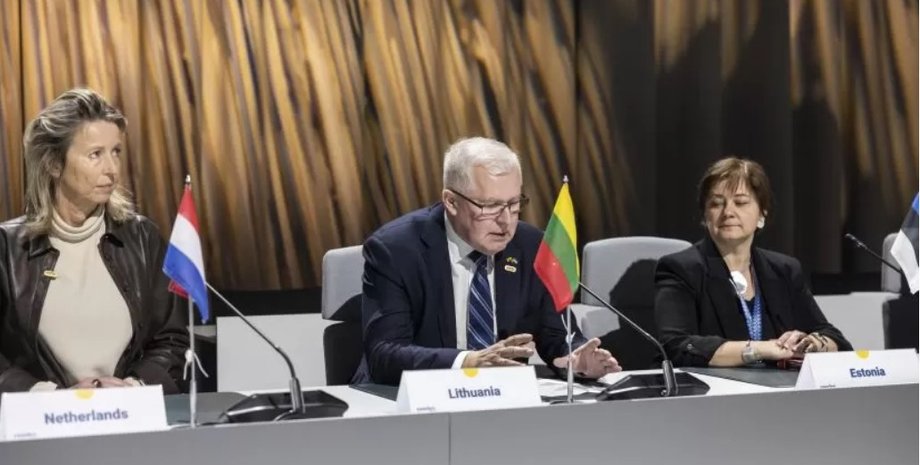 Литва, міністр оборони, Арвідас Анушаускас, ЄС, Євросоюз, боєприпаси,