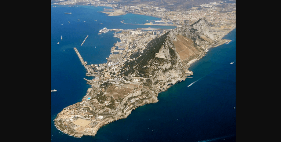 гибралтар, завершение, вакцинация, великобритания, коронавирус, фото