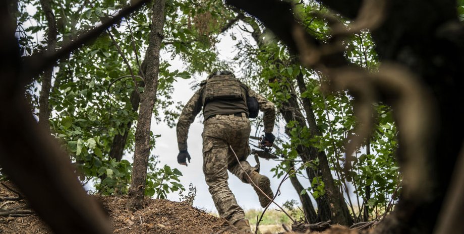 солдат Украина