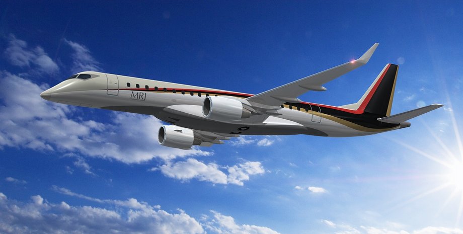 Реактивный пассажирский самолет Mitsubishi Regional Jet / Фото:airmoments.com