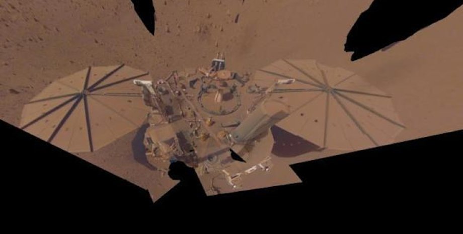 модуль Insight, Марс, пыль, фото