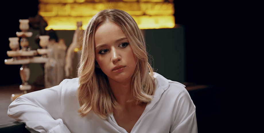 Блогерка Сімбочка втратила два акаунти через рекламу казино