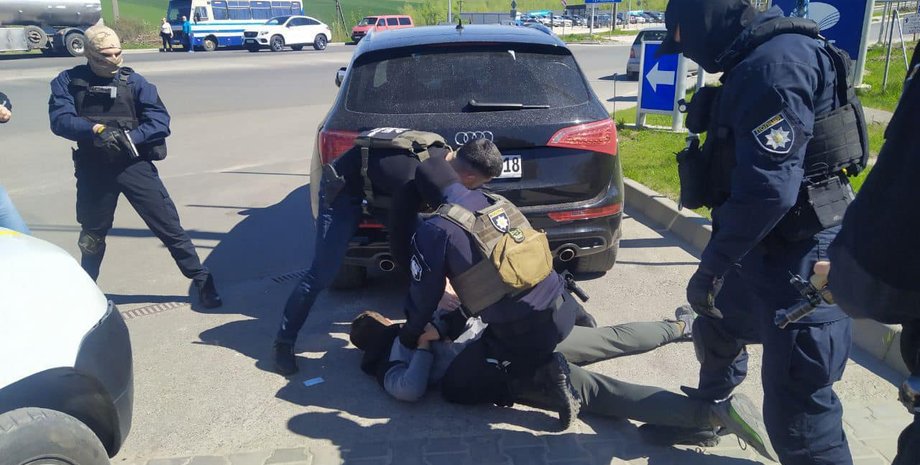 благотворительный фонд, растрата пожертвований, Тернополь, задержание, Нацполиция