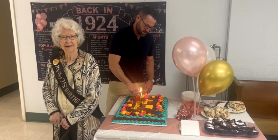 100-летняя женщина, день рождения, пенсионерка, прабабушка, праздник, почетный житель города, юбилей