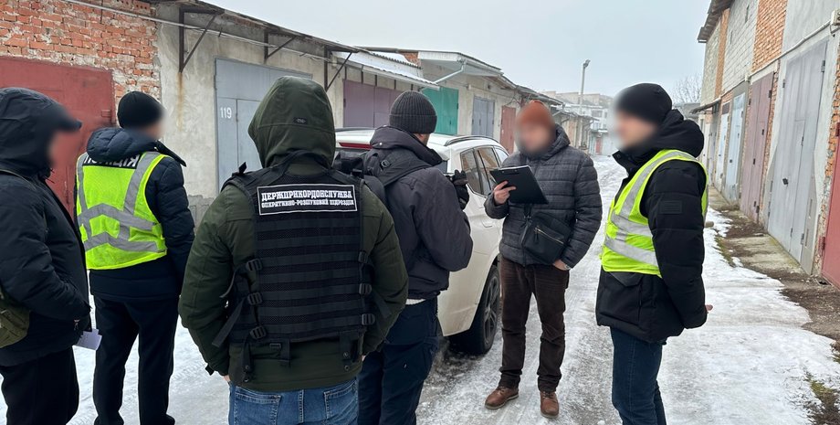 Співробітники ДПСУ