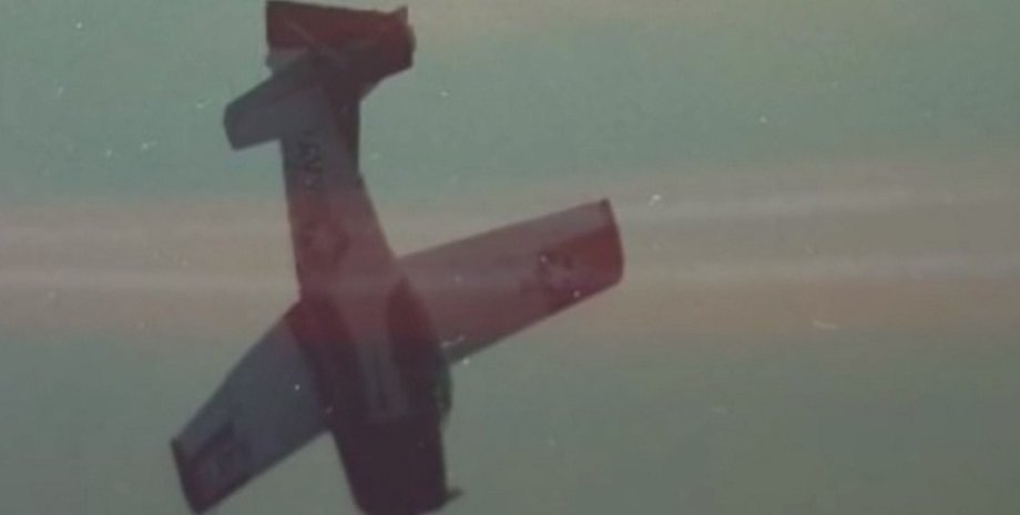 Падение T-28 Trojan на авиашоу в Канаде / Фото: YouTube