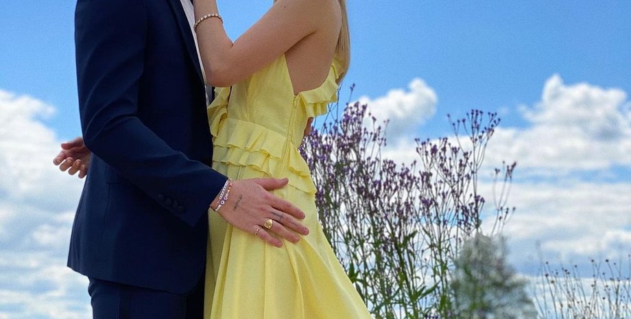 Бруклин Бекхэм и Никола Пельтц, история любви Бруклина Бекхэма и Никола Пельтц, виктория Бекхэм и Никола Пельтц