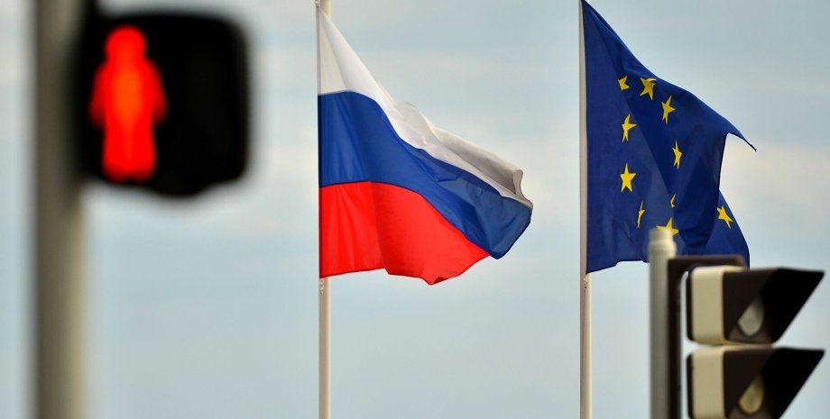 Флаги, Россия, Евросоюз, санкции, фото