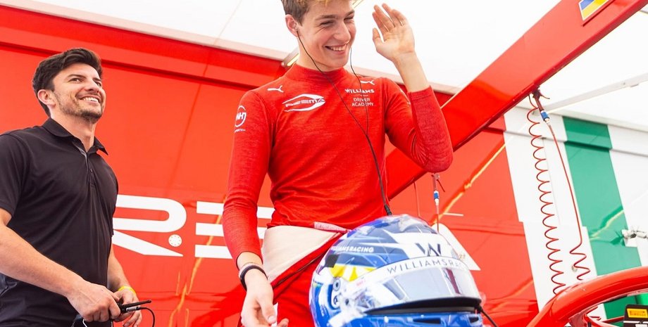 Александр Бондарев