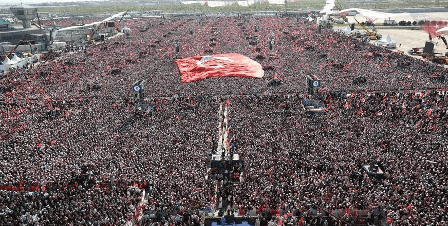 Митинг в поддержку Эрдогана, Эрдоган, реджеп Эрдоган на митинге, митинг стамбул