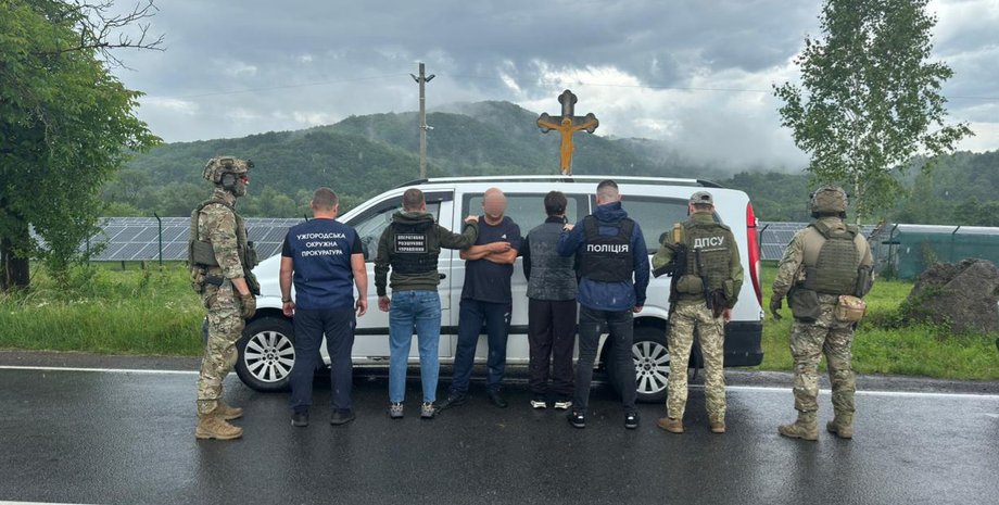 Зменшення чоловіків, які намагаються втекти закордон незаконний перетин кордону України