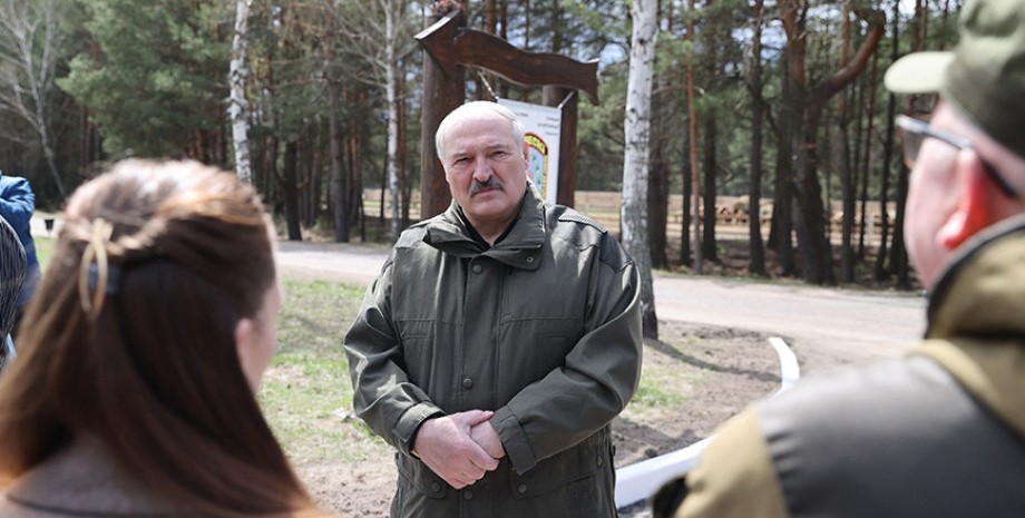 Лукашенко, інтерв'ю, замах, фото