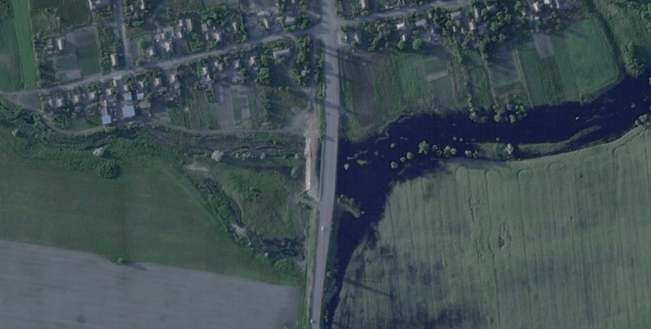 дамба в Токмаке