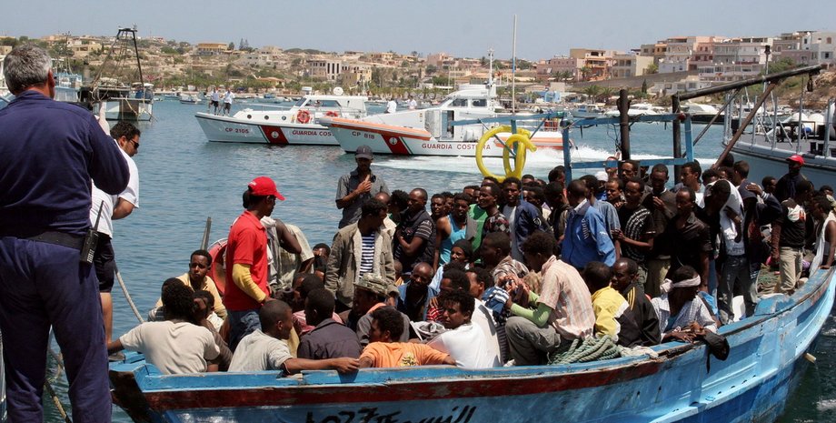 Нелегальные мигранты / Фото: livejournal.com