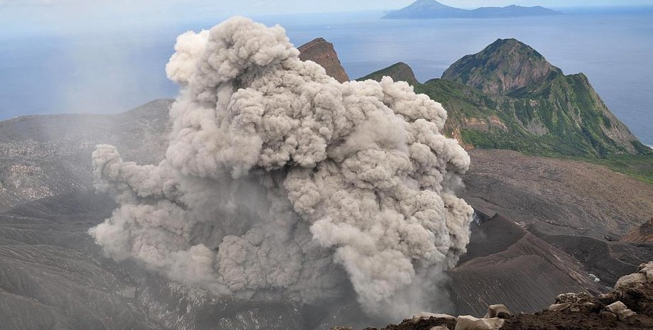 извержение вулкана