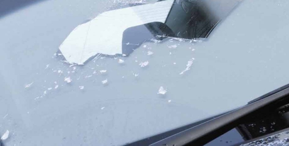 замерзло стекло, разморозить стекло авто, стекло авто, стекло авто