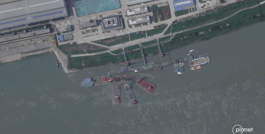 Затонув підводний човен