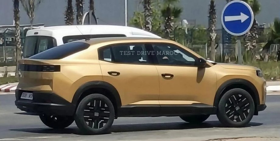 купе-кросовер FIAT