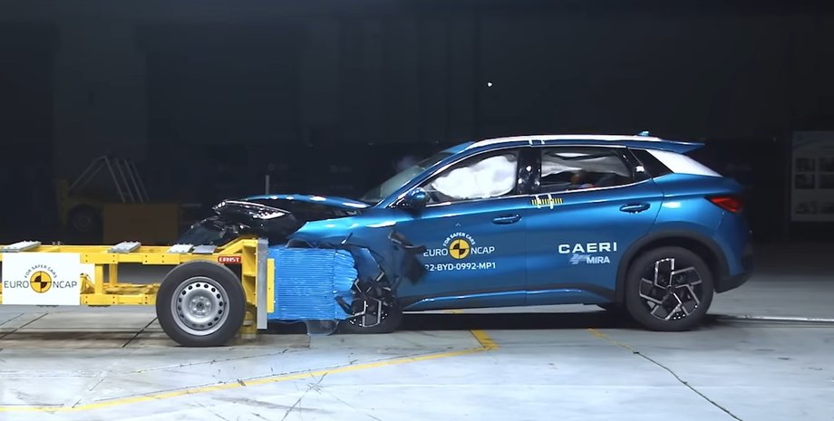 BYD Atto 3, краш-тест BYD, кросовер BYD, електромобіль BYD, новий BYD Atto 3, китайський електромобіль
