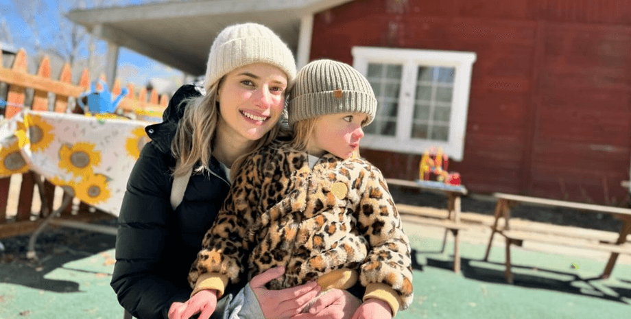 Эмма Робертс с сыном Роудсом, сын эммы робертс, Пасха 2024, гаррет хедлунд, эмма робертс личная жизнь