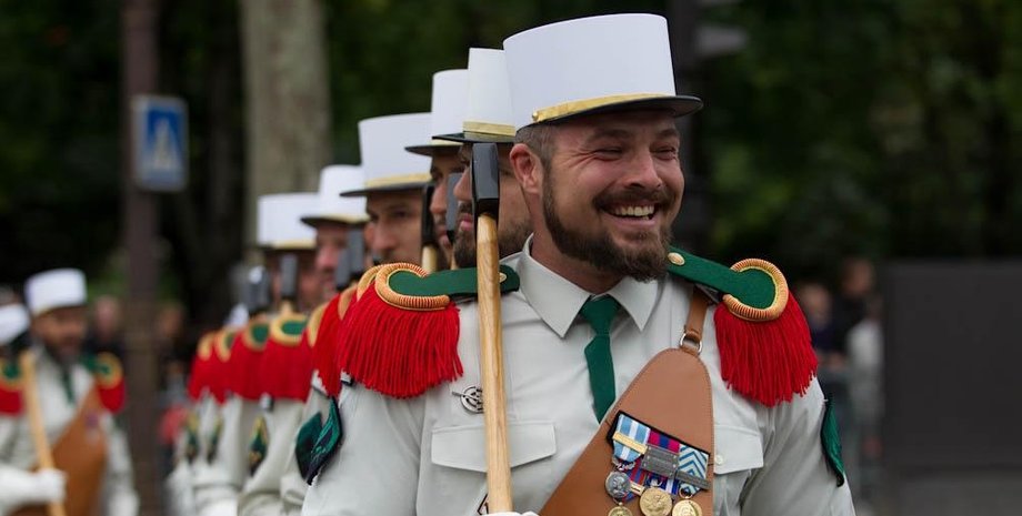 солдат иностранного легиона