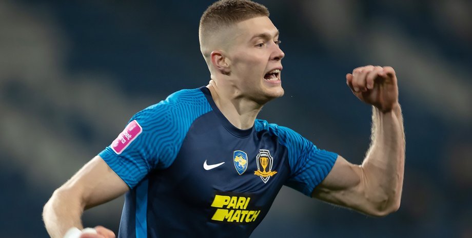 Артем Довбик, СК Днепр-1, Довбик Торино