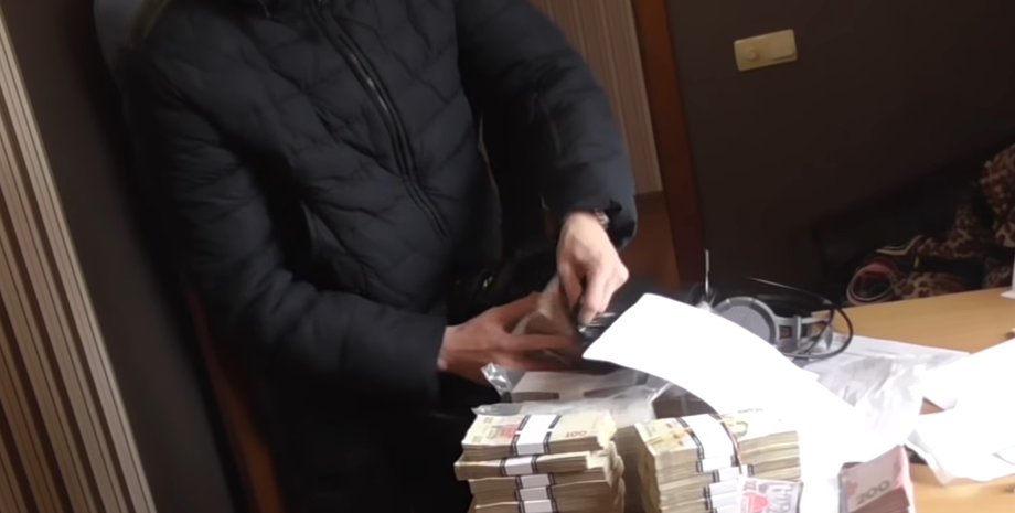 Полиция, деньги