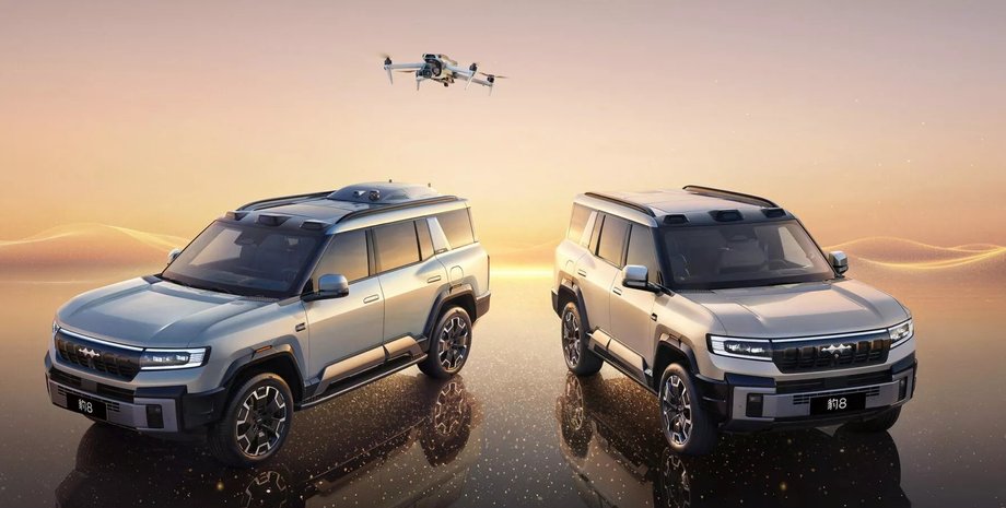 BYD Fang Cheng Bao, DJI Mavic, BYD Yangwang U8