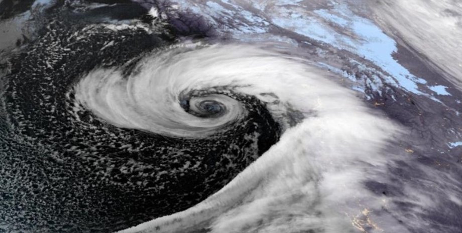 атмосферная река, циклон