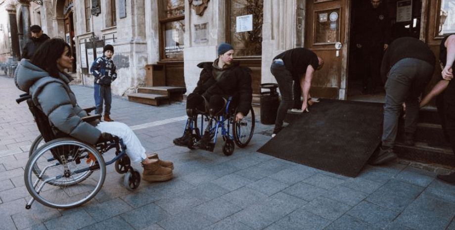 Маша Ефросинина, Александр Терен, Львов, инклюзивность