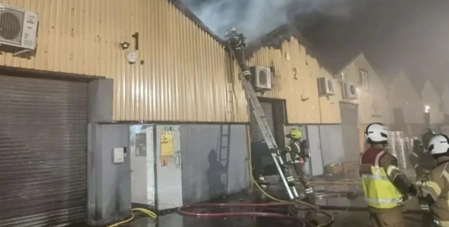 пожежа в Лондоні