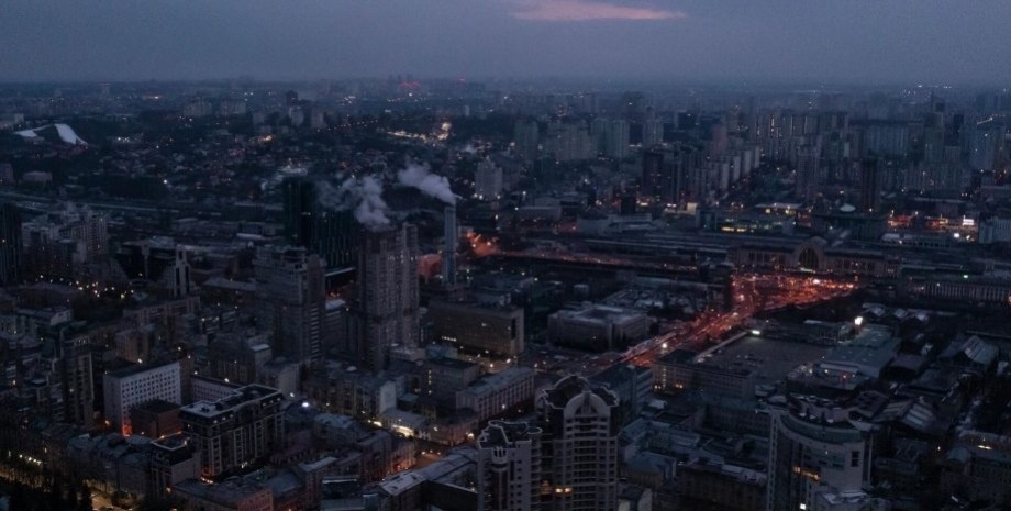 Київ, київ без світла, відключення світла, відключення електроенергії, блекаут, київ блеаут