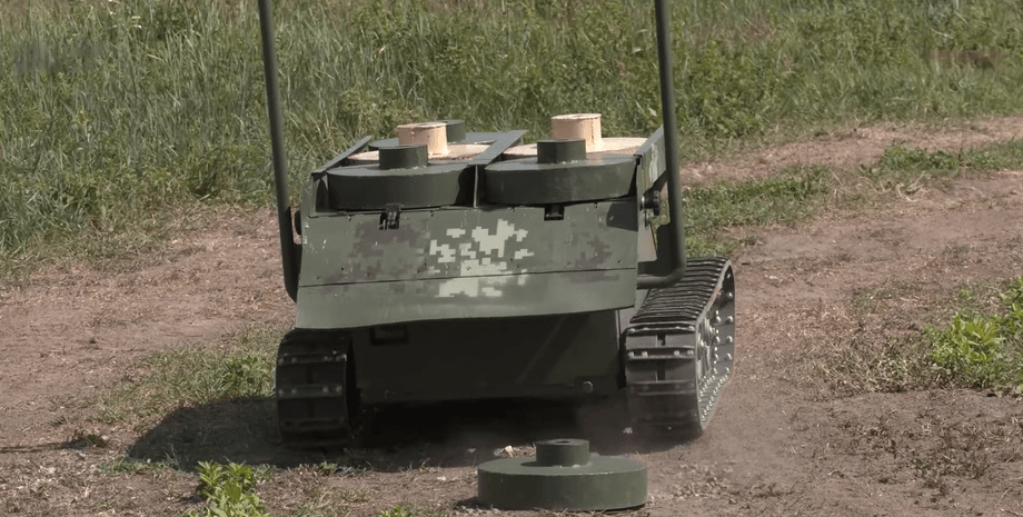 Робот, дрон, ВСУ, фото