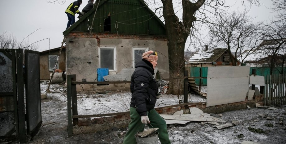 Восстановительные работы в Авдеевке / Фото: Reuters