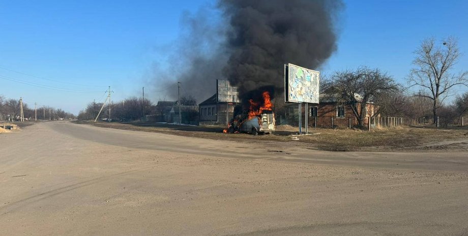 Обстріл, Вовчанськ, автомобіль, пожежа, Харківська область, дрон, БПЛА, війна, фото