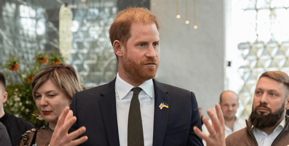 Принц Гаррі скуштував український борщ