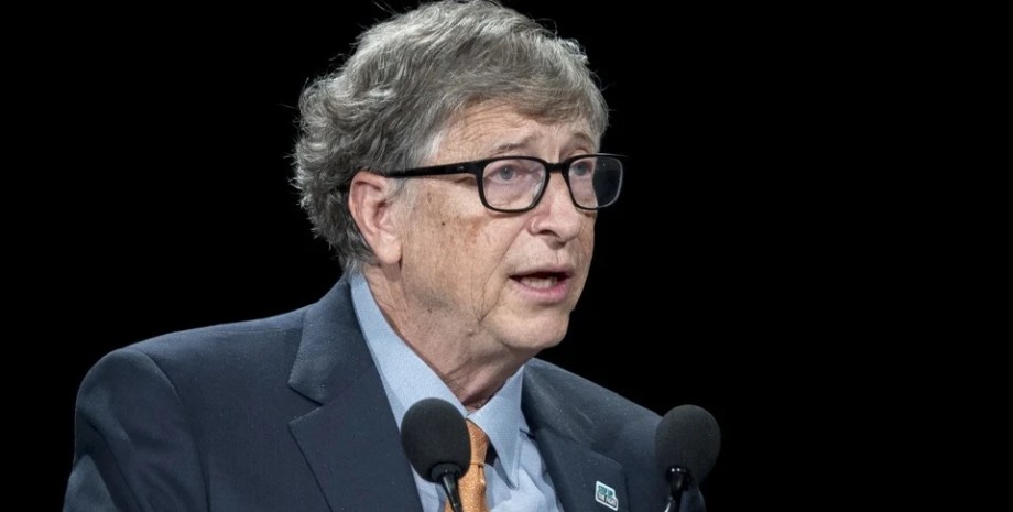 Билл Гейтс о роботах и робототехнике