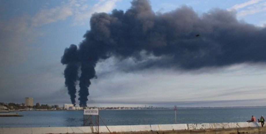 SPRC Shell-C1 jest zainstalowany na terytorium zajezdni olejowej w Feodosia, któ...