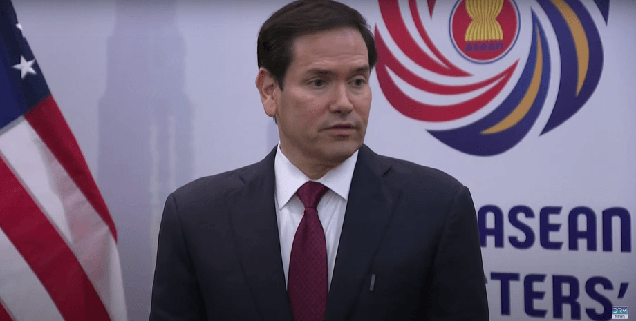 Марко Рубіо зустрівся з Сергієм Лавровим у Малайзії