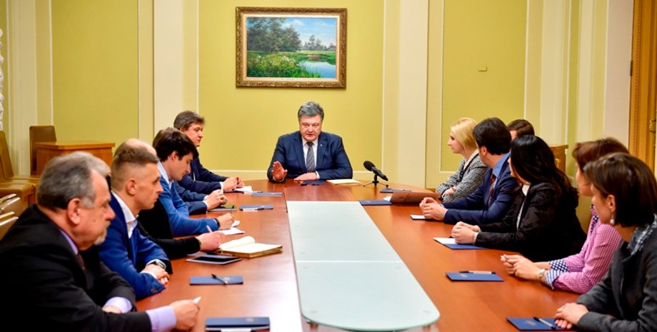 Заседание комиссии по избранию членов НАПК / Фото: Пресс-служба президента