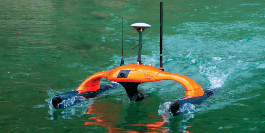 The German drone can detect mines, track enemy submarines, divers and other thre...