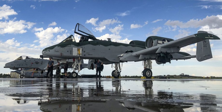 штурмовики A-10 Thunderbolt II