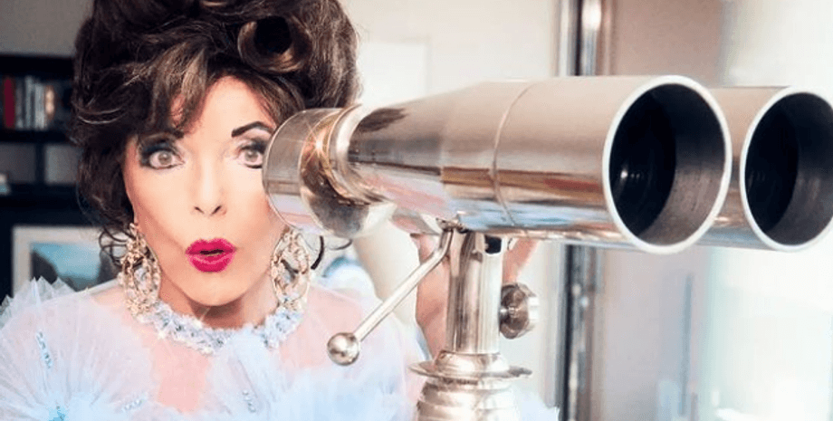 Джоан Коллінз, бінокль