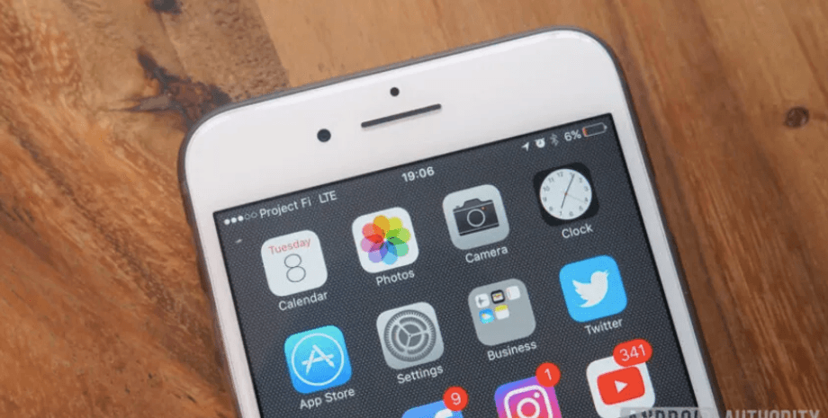 Смартфон iPhone 7