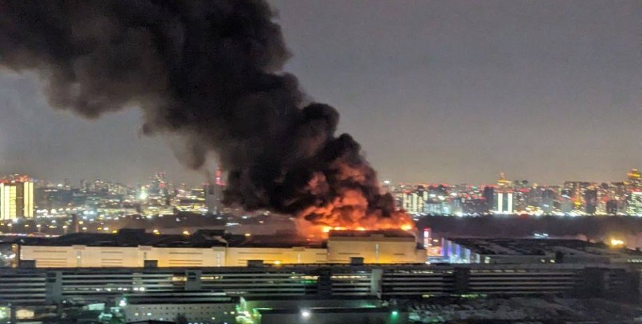 Пожар в Crocus City Hall Москва, теракт, Крокус, предупреждение, посольство, фото, Crocus City Hall