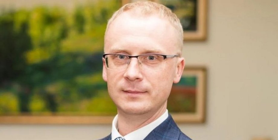 речник МЗС України, Олег Ніколенко