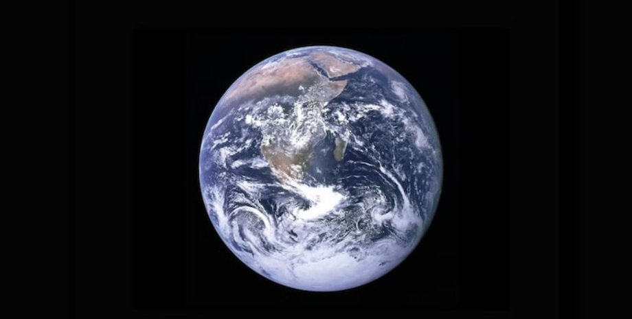 Як з'явилася вода на Землі: камені з Місяця спростовують популярну теорію